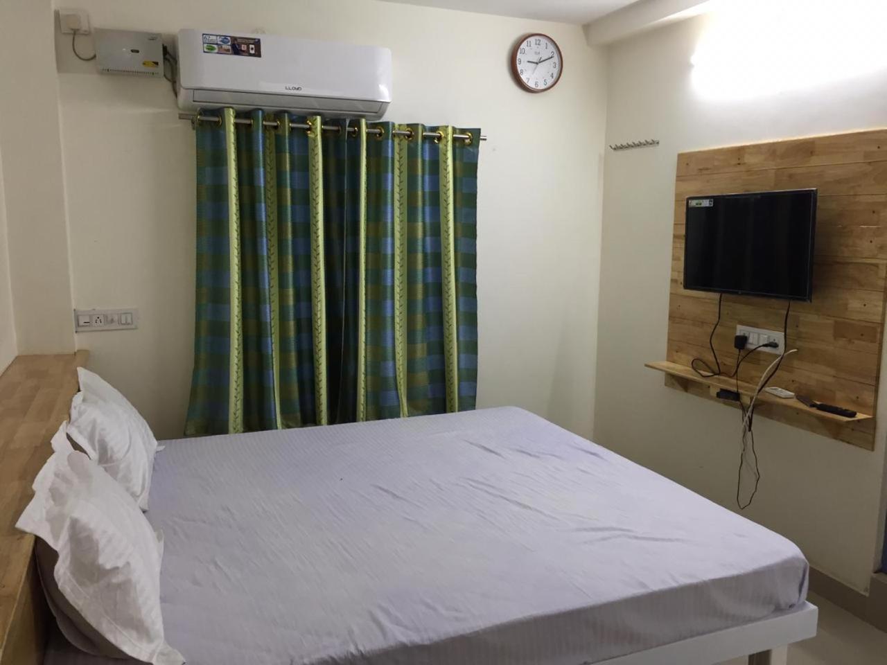 Aditi Rooms Tiruchirappalli Exterior foto
